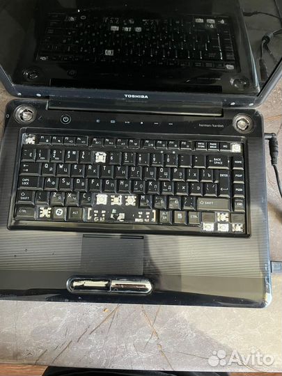 Ноутбук toshiba