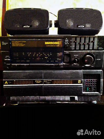 Музыкальный центр