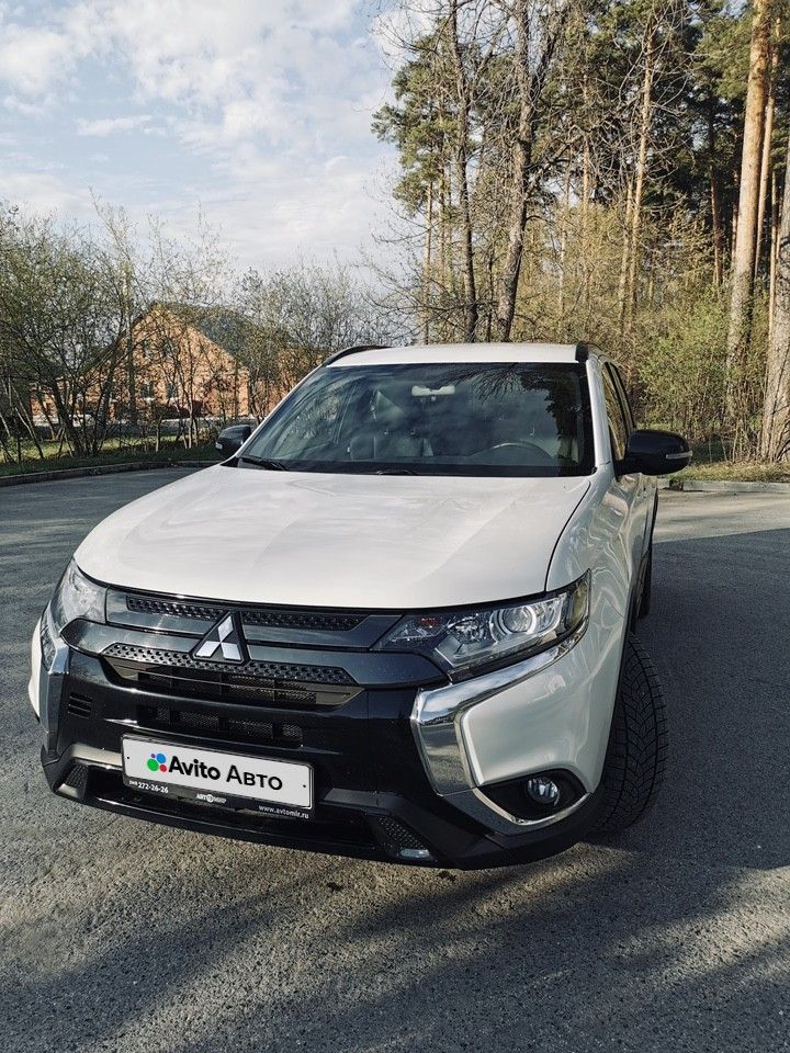 Mitsubishi Outlander: фото владельца