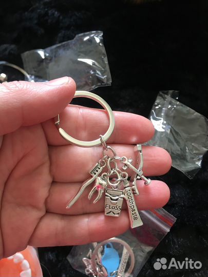 Брелоки - в подарок стоматологу, ортодонту