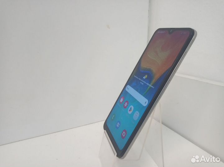 Samsung Galaxy A30, 3/32 ГБ