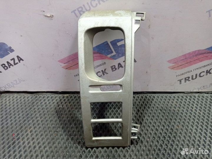 Рамка комбинации приборов