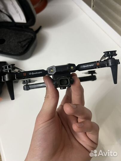 Квадрокоптер с камерой