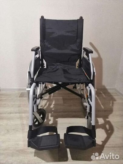 Инвалидная коляска складная бу