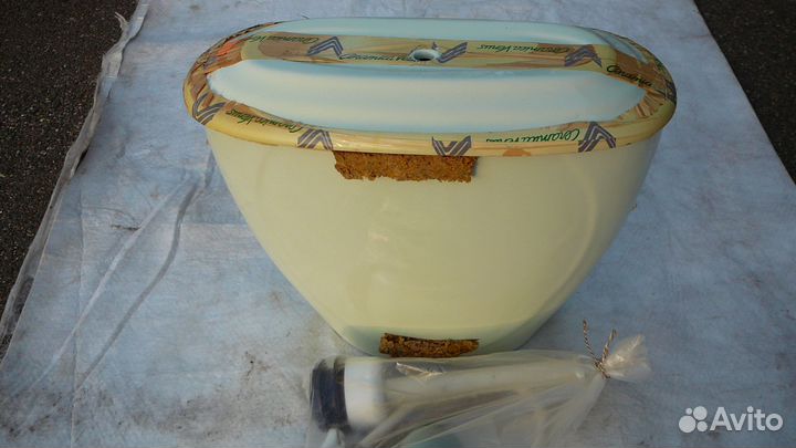 Новая сантехника унитазы