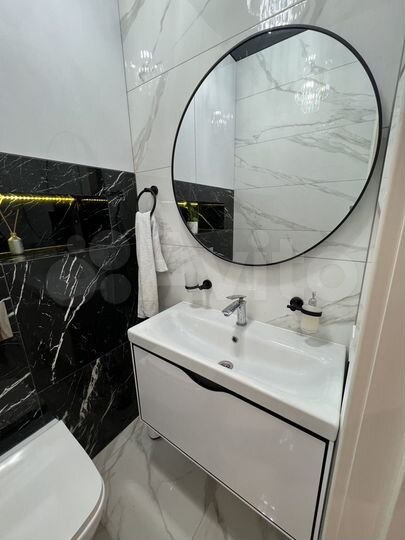 2-к. квартира, 73 м², 9/9 эт.