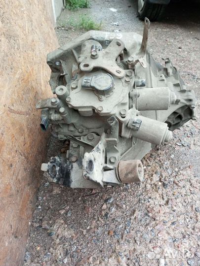 МКПП Робот Toyota Yaris 13.2SSZ-FE 2008 год