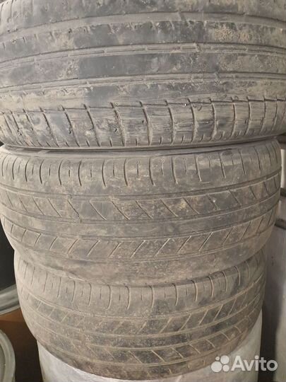 Triangle TR281 215/55 R17 94