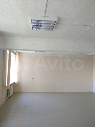 Офис с бц на ул.Фабричная, 4 этаж, 49 м2 - без ком