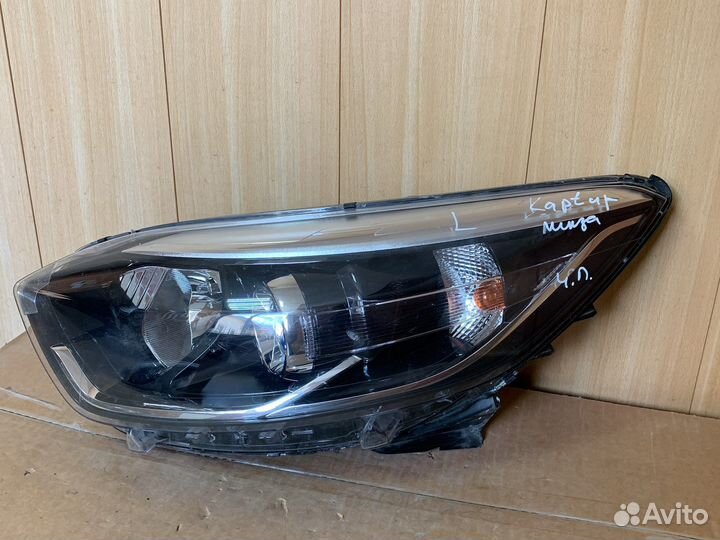 Фара левая Renault Kaptur на запчасти