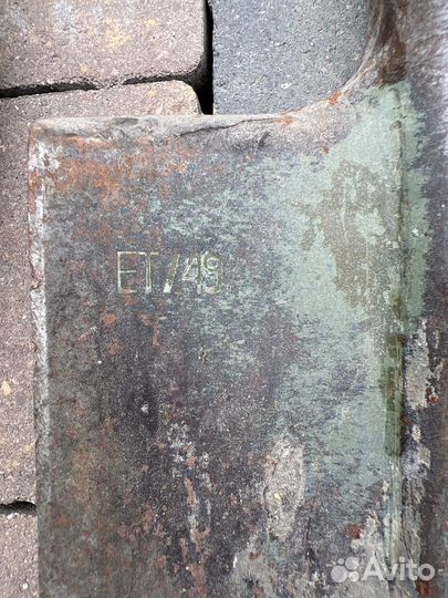 Саперная лопатка, топор