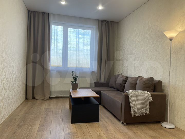 2-к. квартира, 60 м², 3/3 эт.