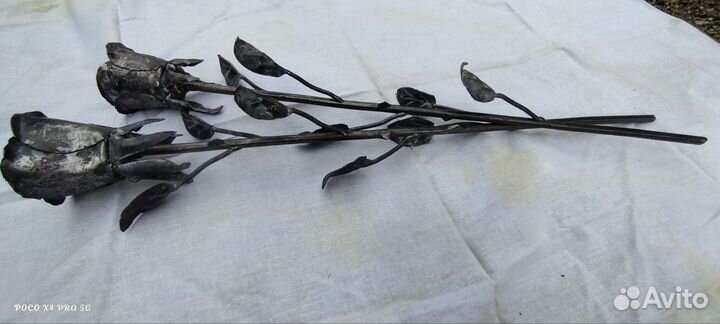 Розы из металла