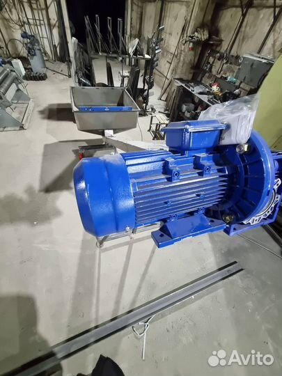 Транспортер шнековый Ф100 4 метра