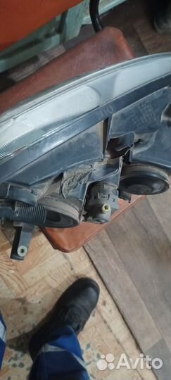 Фара правая. Nissan qashqai 1