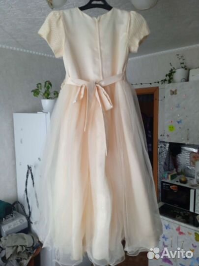 Вечернее платье в пол 42 44 беж