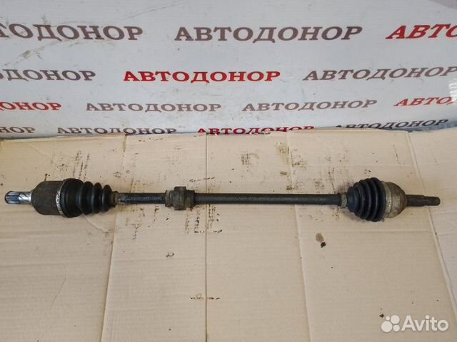 Полуось привод передний правый Nissan Micra K12