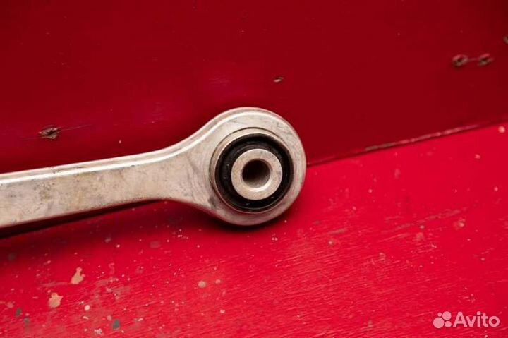 Рычаг подвески верхний Mercedes S500 W140