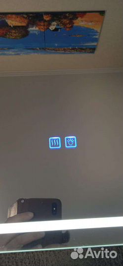 Продаётся зеркало 800*600 с часами и подогревом