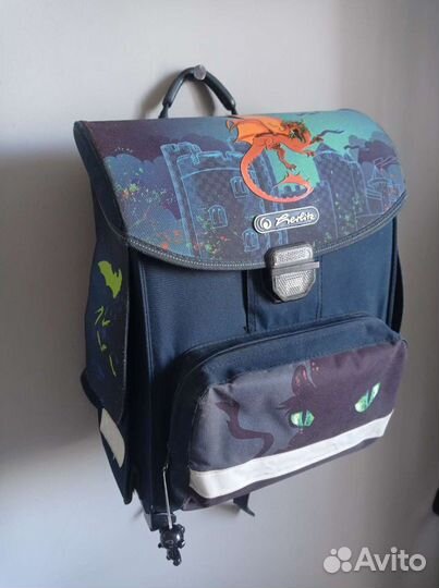 Рюкзак школьный