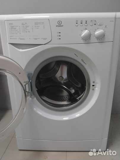 Стиральная машина indesit
