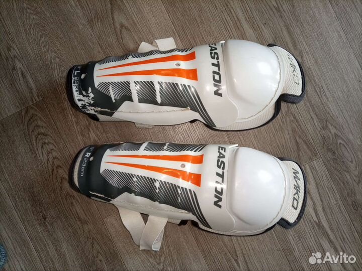 Наколенники, перчатки хоккейные