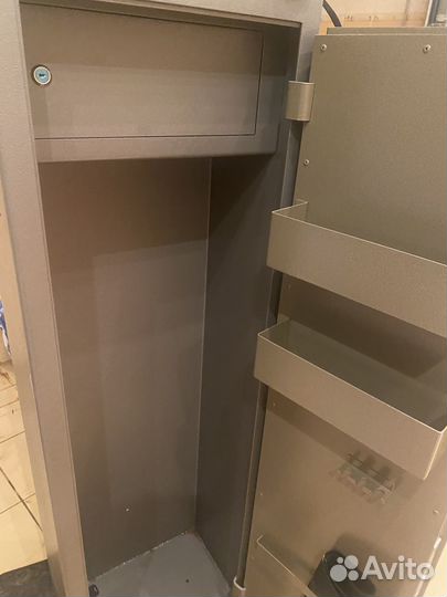 Оружейный сейф