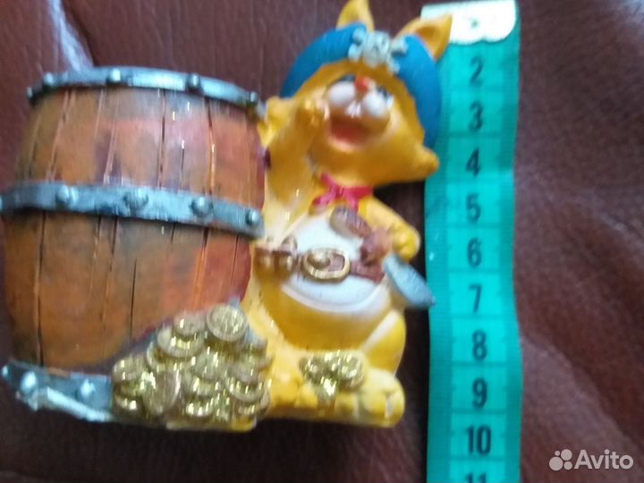 Подставка для косметических пренадлежностей