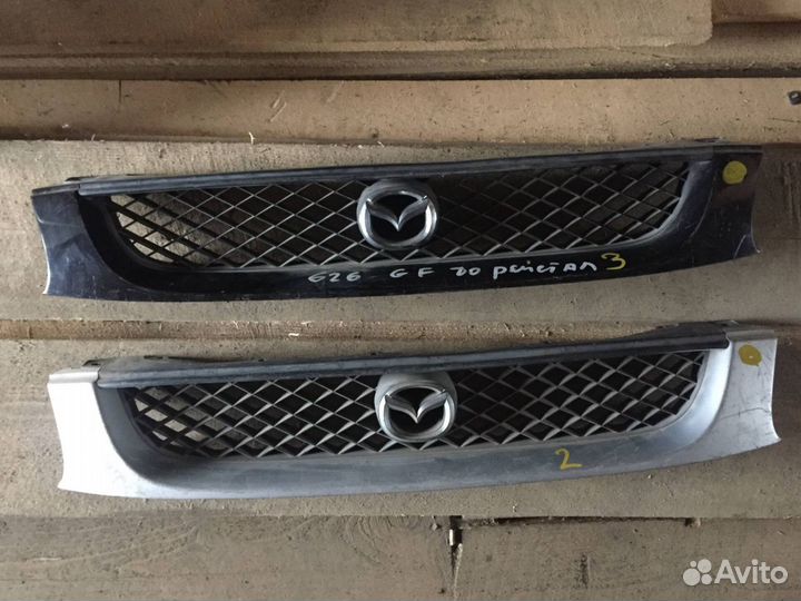 Решетка радиатора Mazda Capella GW 1999г