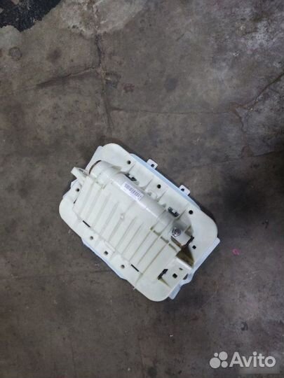 Подушка безопасности в торпеду Renault Megane 3