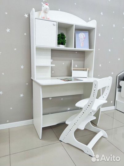 Стол письменный