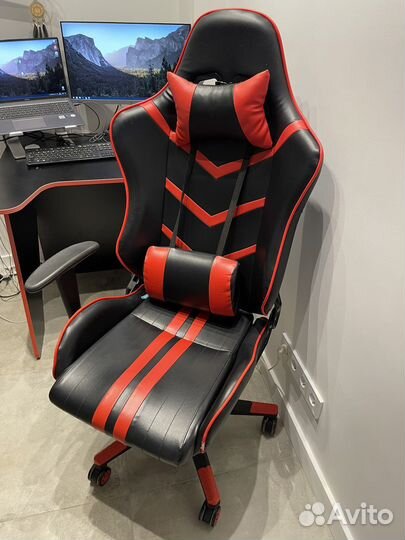 Кожанное компьютерное игровое кресло