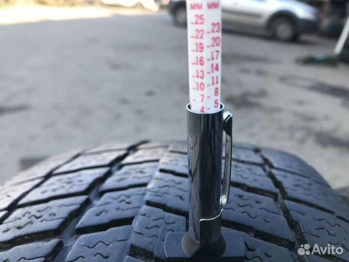 Nexen Winguard Ice SUV 215/70 R16