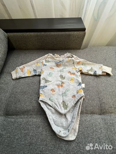 Продам боди на мальчика пакетом