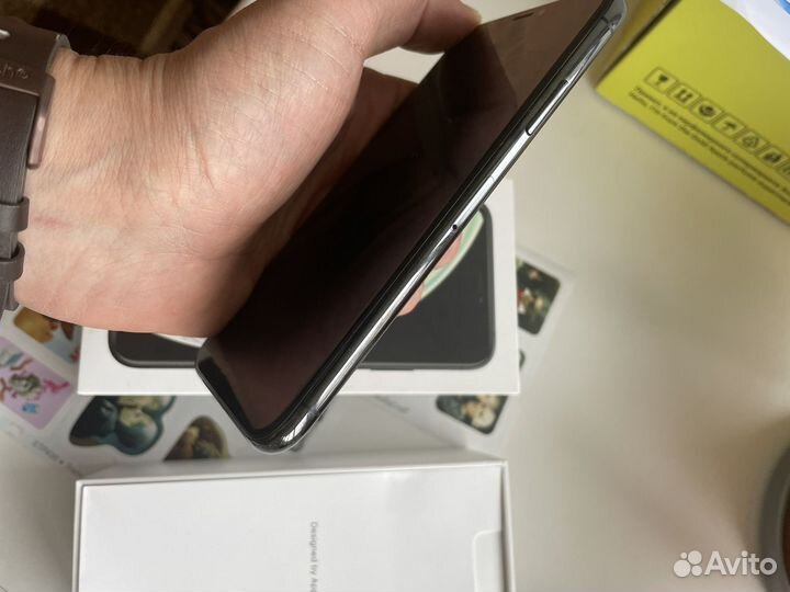 iPhone Xs, 64 ГБ