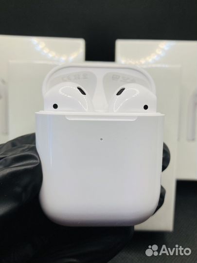 AirPods 2 + Чехол