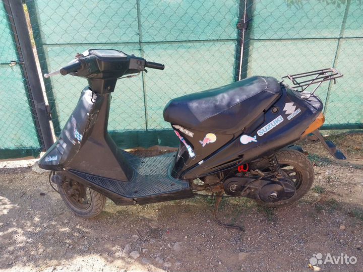 Скутер Suzuki sepia zz