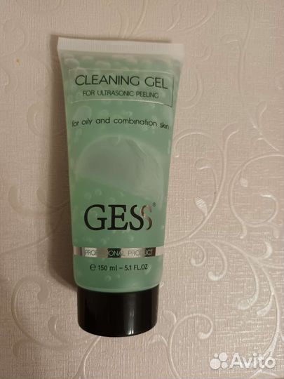 Беспроводной ультрозвуковой аппарат для лица