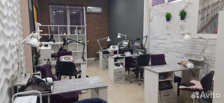 Аренда места мастера маникюра