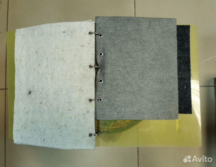 Альбом для значков