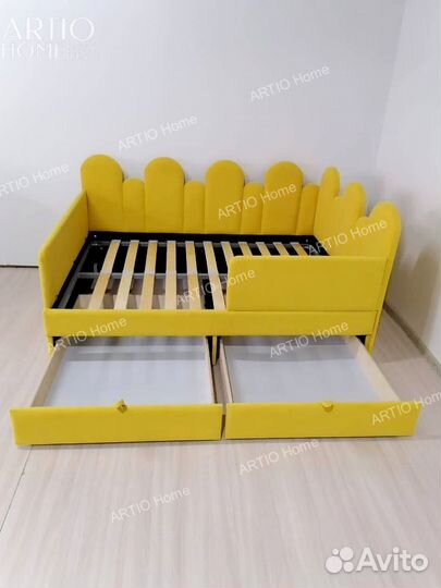 Детская кровать 90х200