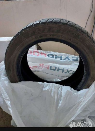 Triangle TR777 215/55 R17