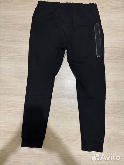 Спортивные штаны nike tech fleece