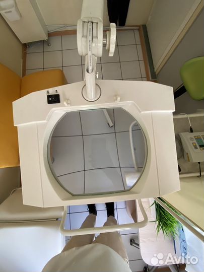 Лампа с увеличительным стеклом напольная