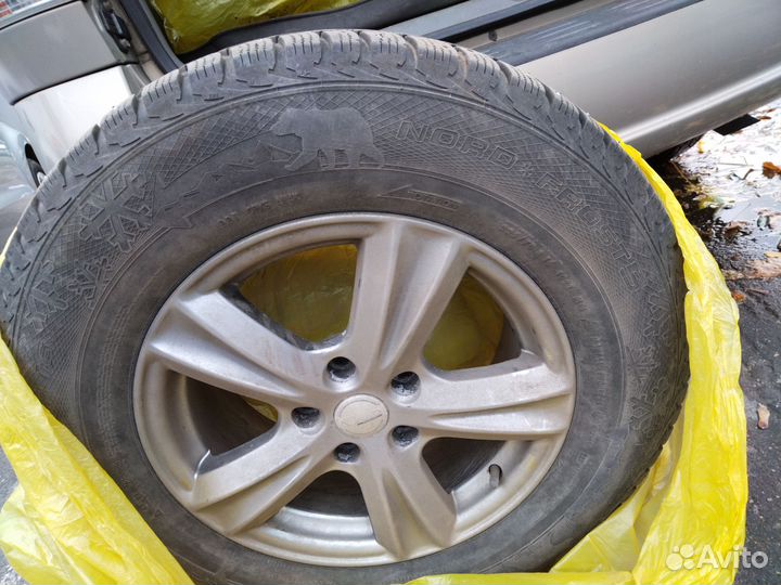 Gislaved Nord Frost 5 225/70 R16 103S