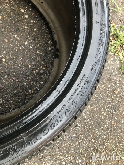 Pirelli P Zero Rosso 295/30 R19