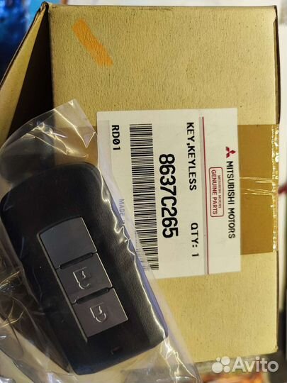 Смарт ключ mitsubishi pajero sport 2019- оригинал