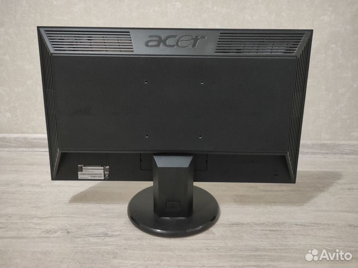 Монитор Acer 22 дюйма