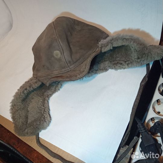 55 размер с светлым пятном Шапка дублёнка мех ушан