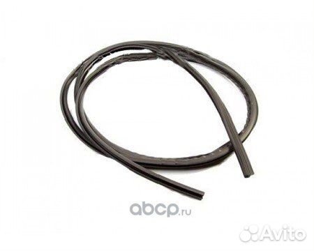 Молдинг стекла Huyndai Elantra XD